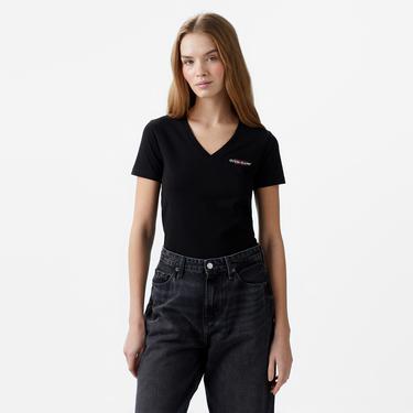  Guess Slim Mini Mid Organic Stretch Jersey 180 Kadın Siyah T-Shirt