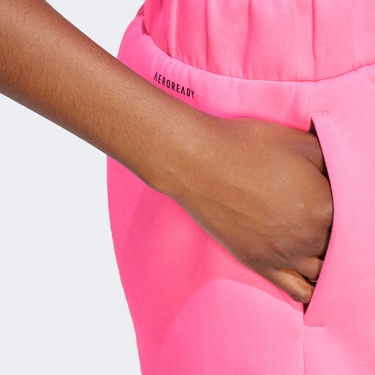  adidas Z.N.E. Kadın Pembe Günlük Şort