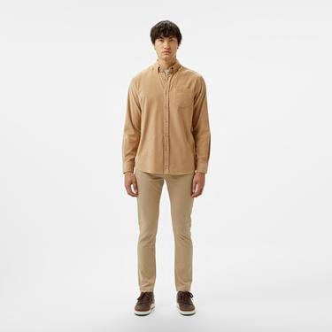  Erkek Regular Fit Düğmeli Yaka Bej Gömlek
