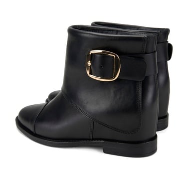  Deny Siyah Kadın Bot