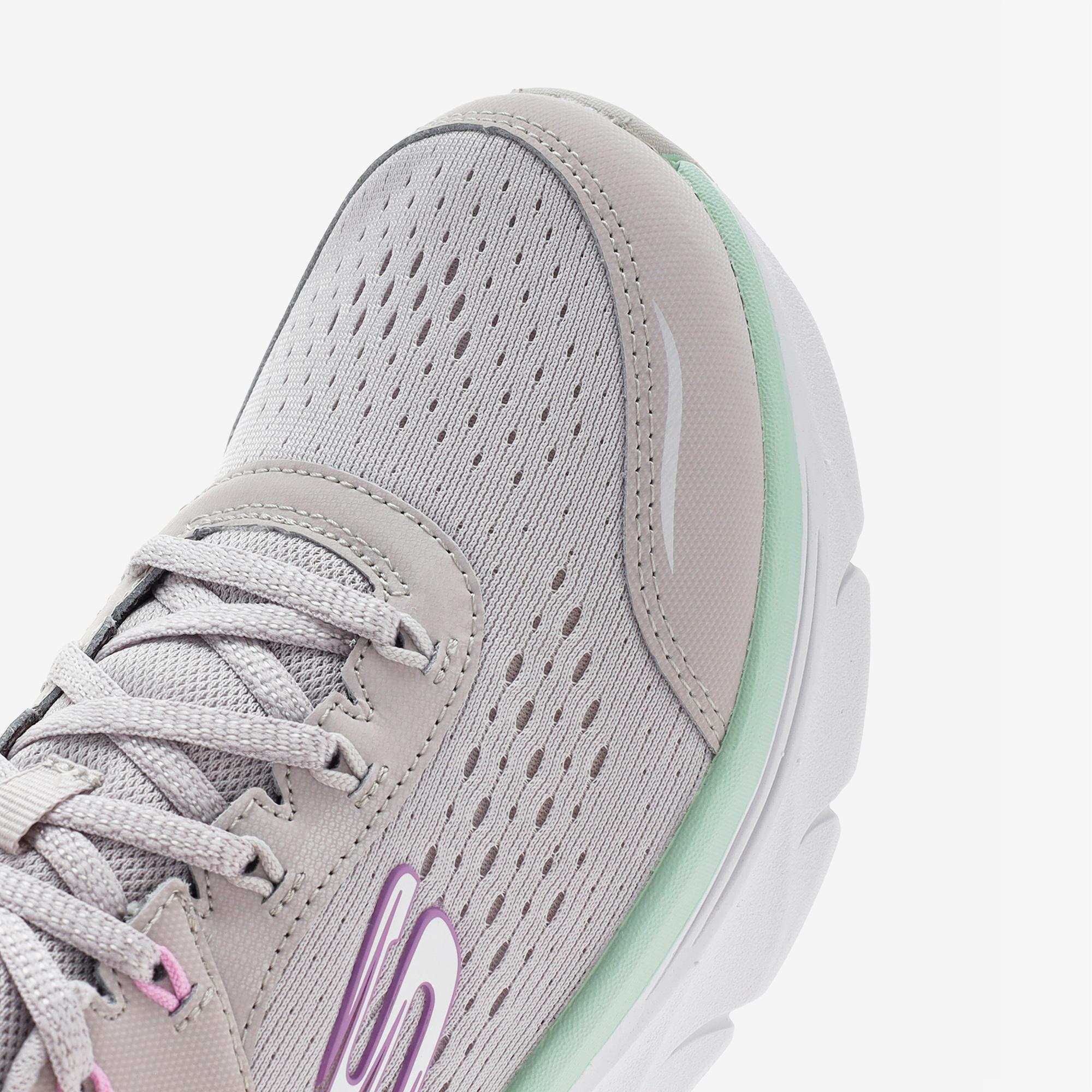 Skechers D'Lux Walker 2.0 Daisy Doll Kadın Gri Spor Ayakkabı