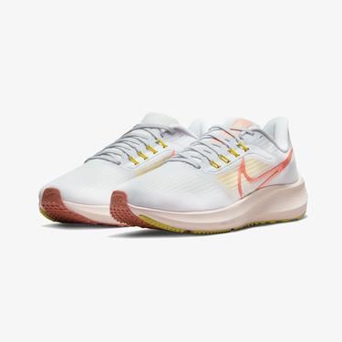  Nike Air Zoom Pegasus 39 Kadın Mor Spor Ayakkabı