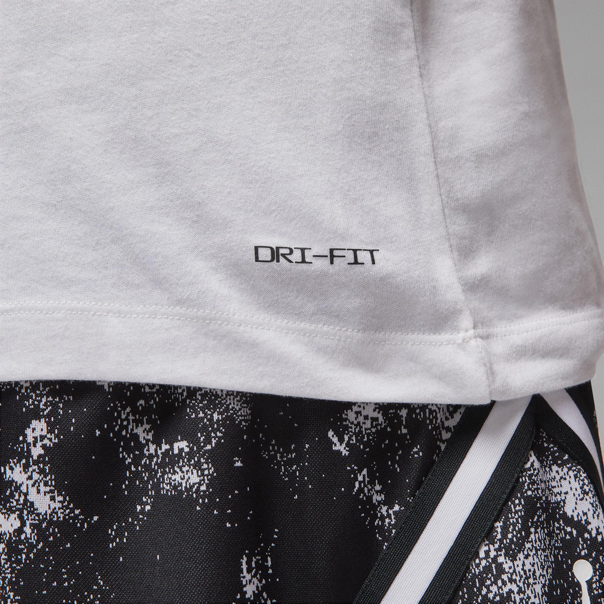 Jordan Dri-Fit Sport Erkek Beyaz T-Shirt