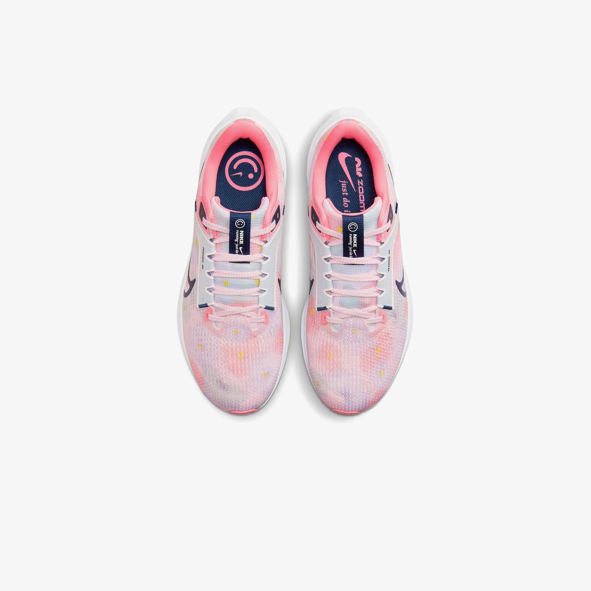 Nike Air Zoom Pegasus 40 Premium Kadın Pembe Spor Ayakkabı