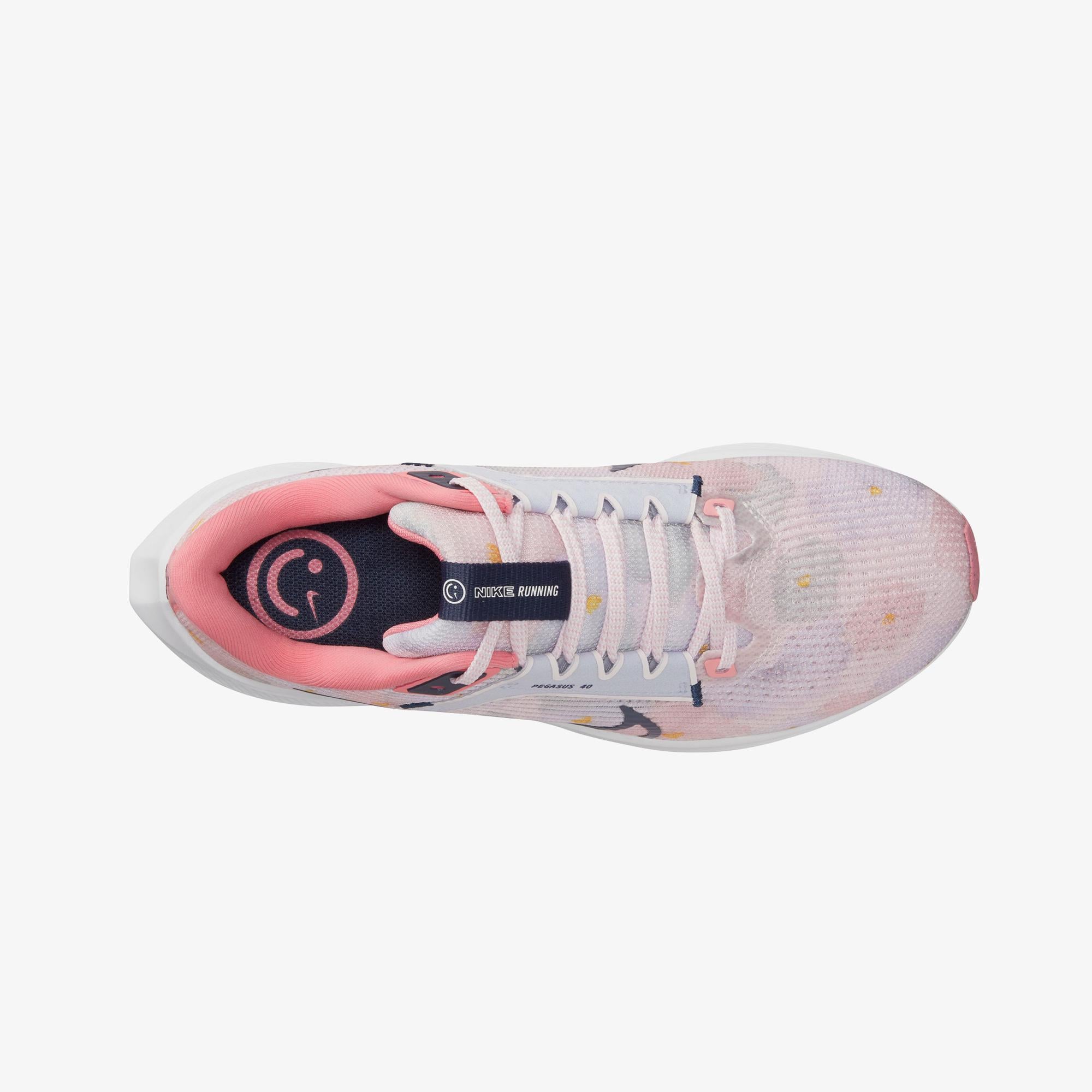 Nike Air Zoom Pegasus 40 Premium Kadın Pembe Spor Ayakkabı