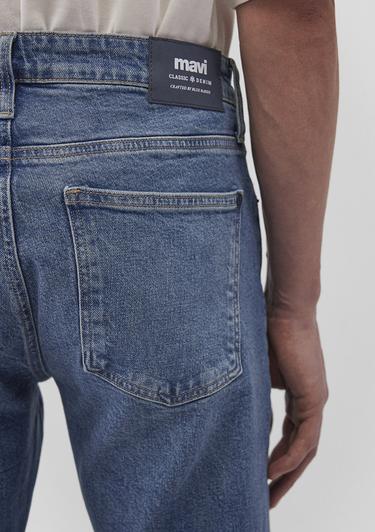  Mavi Milan Classic Denim Koyu Mavi Jean Pantolon 0081088541