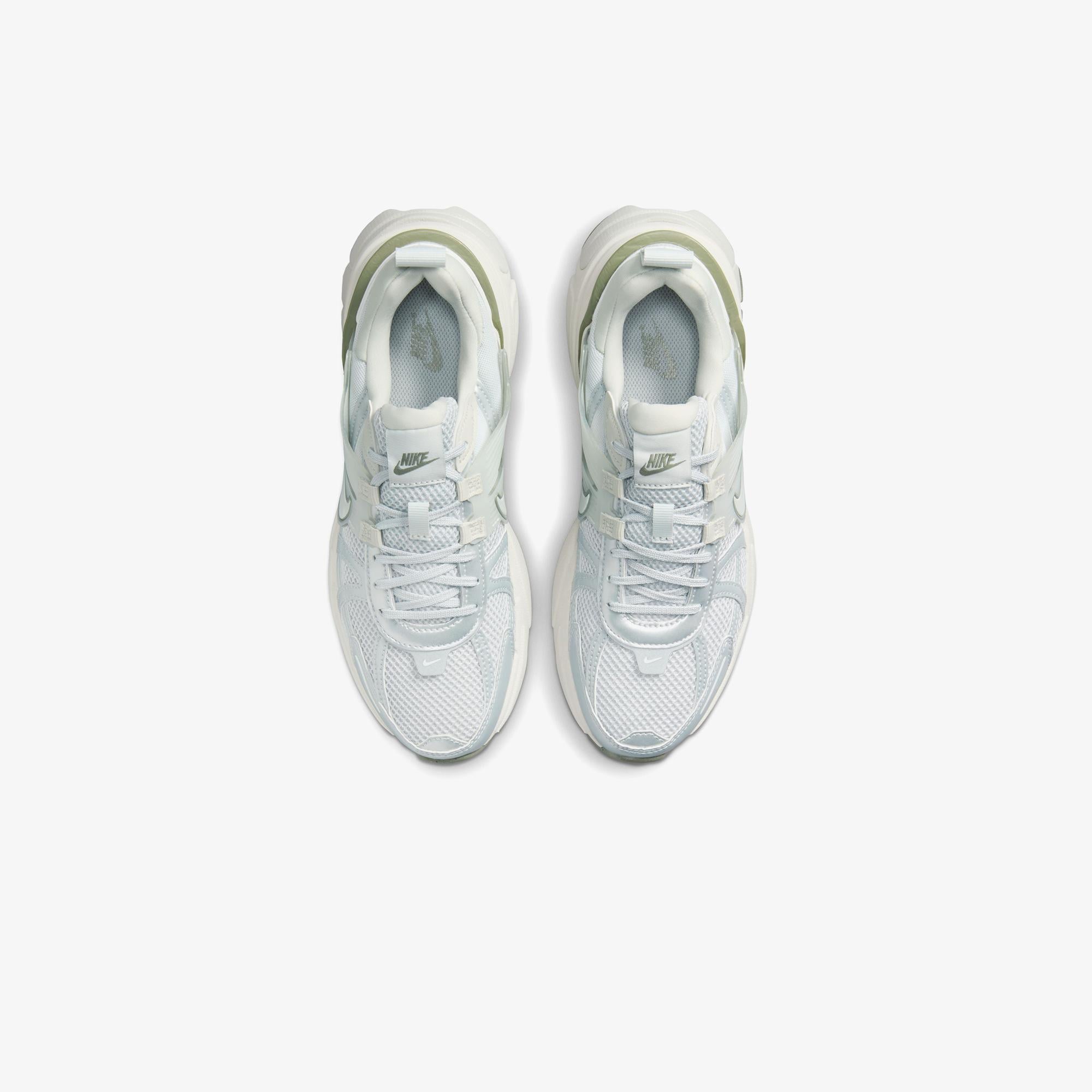 Nike V2K Run Kadın Beyaz Spor Ayakkabı