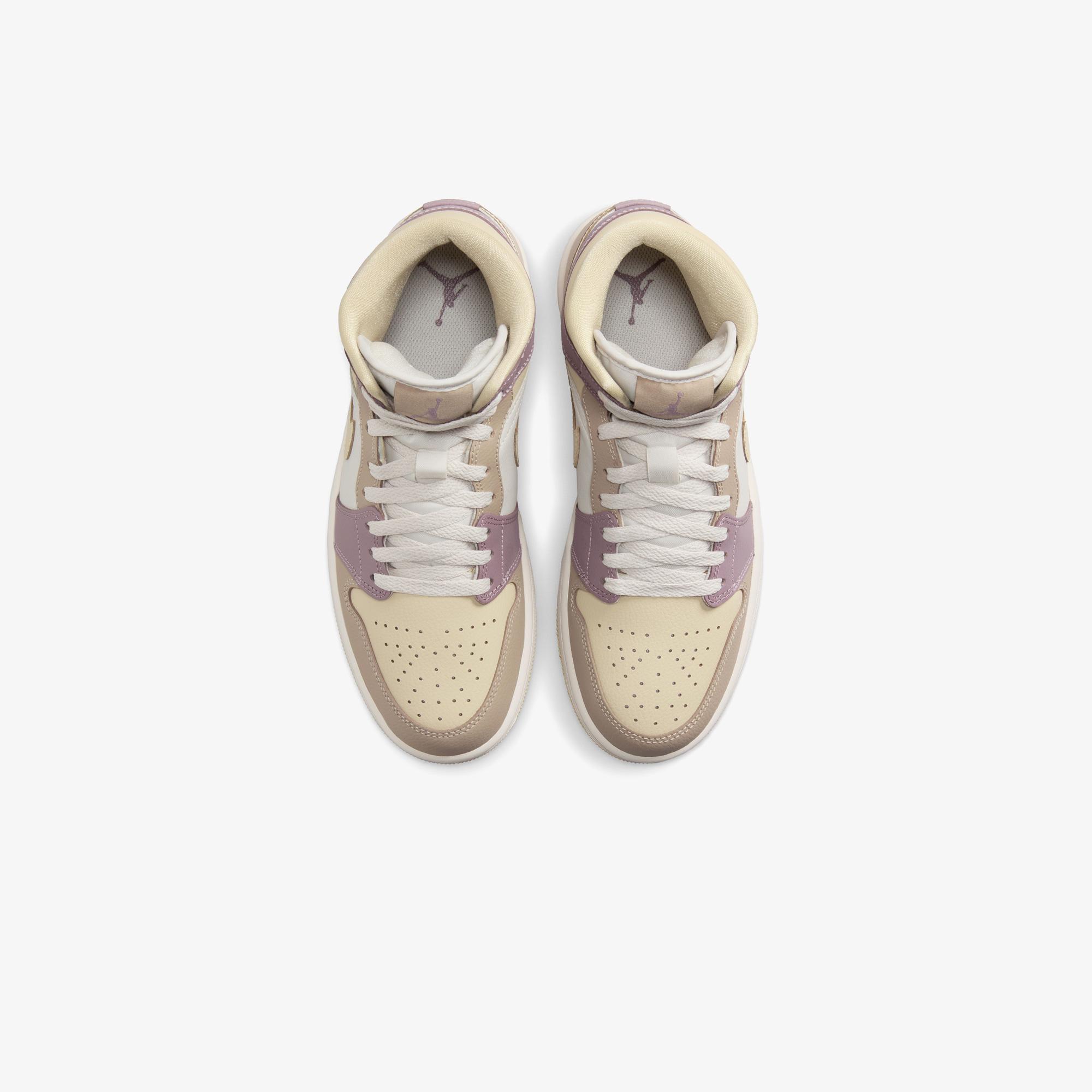 Jordan Air 1 Mid Kadın Krem Spor Ayakkabı