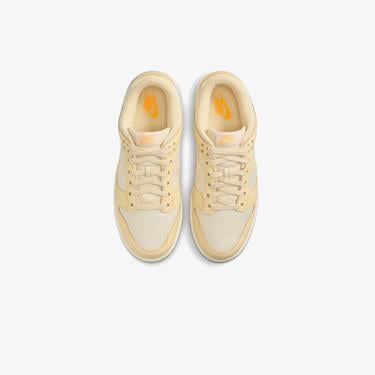  Nike Dunk Low Kadın Bej Spor Ayakkabı