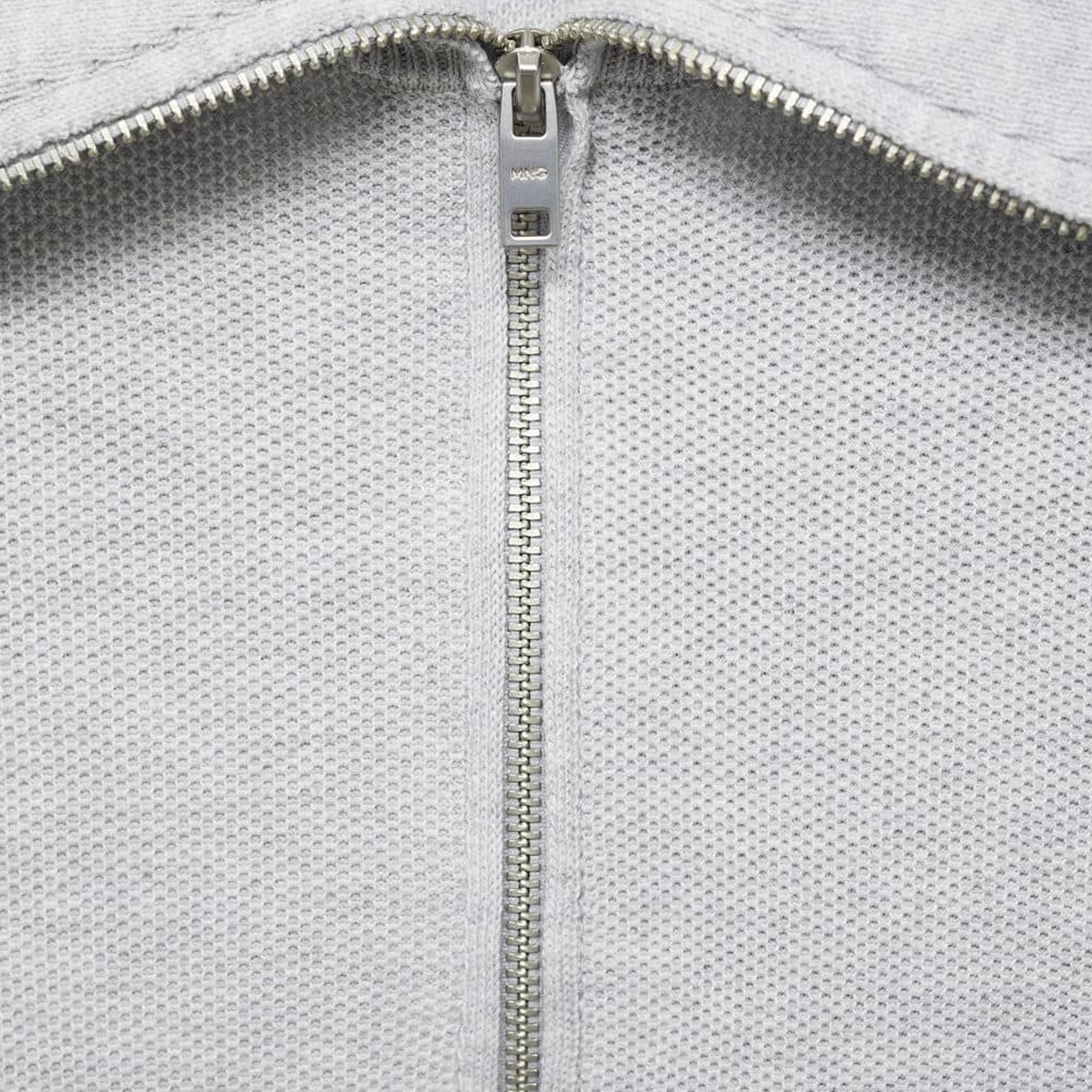 Mango Erkek Fermuarlı Balıkçı Yaka Kalıplı Kazak Orta Kırçıllı Gri