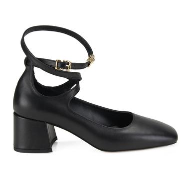  Kadın Siyah Klasik Ayakkabı