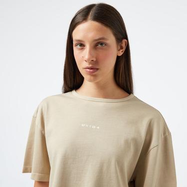  United4 Essentials Kadın Bej Crop Tişört