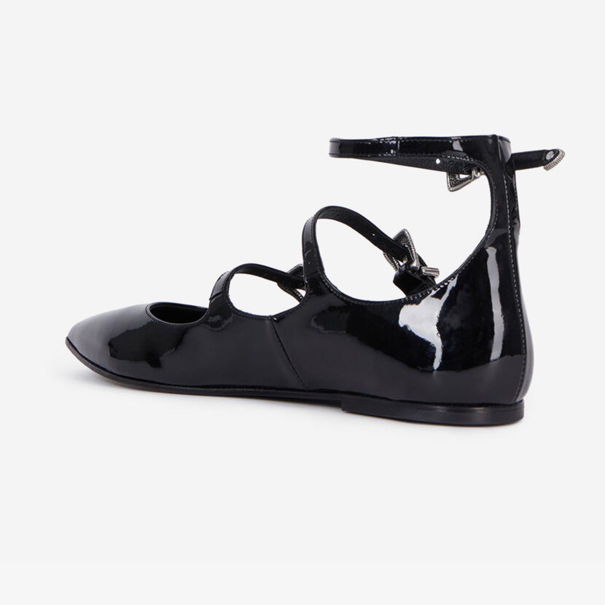 KADIN SİYAH AYAKKABI