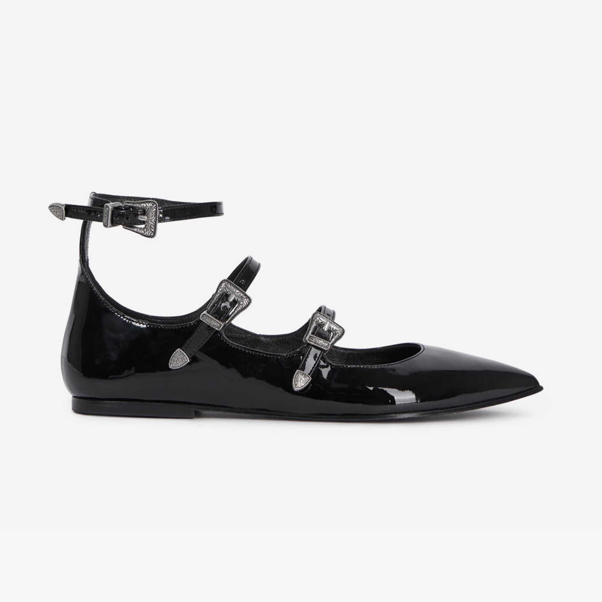  KADIN SİYAH AYAKKABI