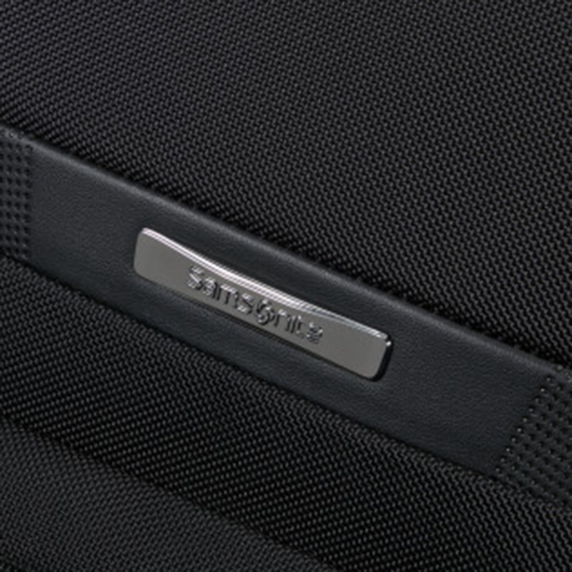 Samsonite Siyah Pro-Dlx - Körüklü Sırt Çantası 17.3"