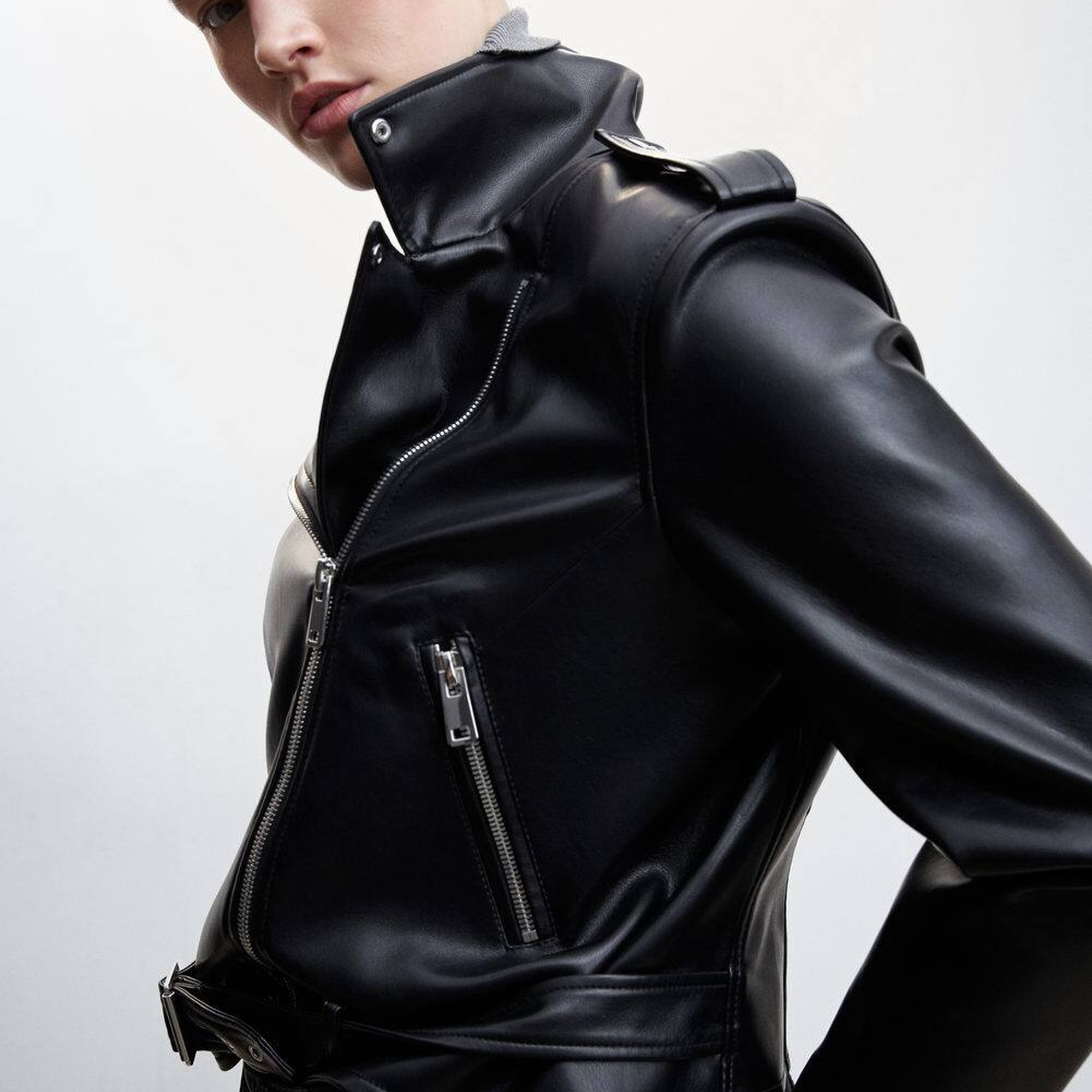 Mango Kadın Deri Görünümlü Biker Ceket Siyah