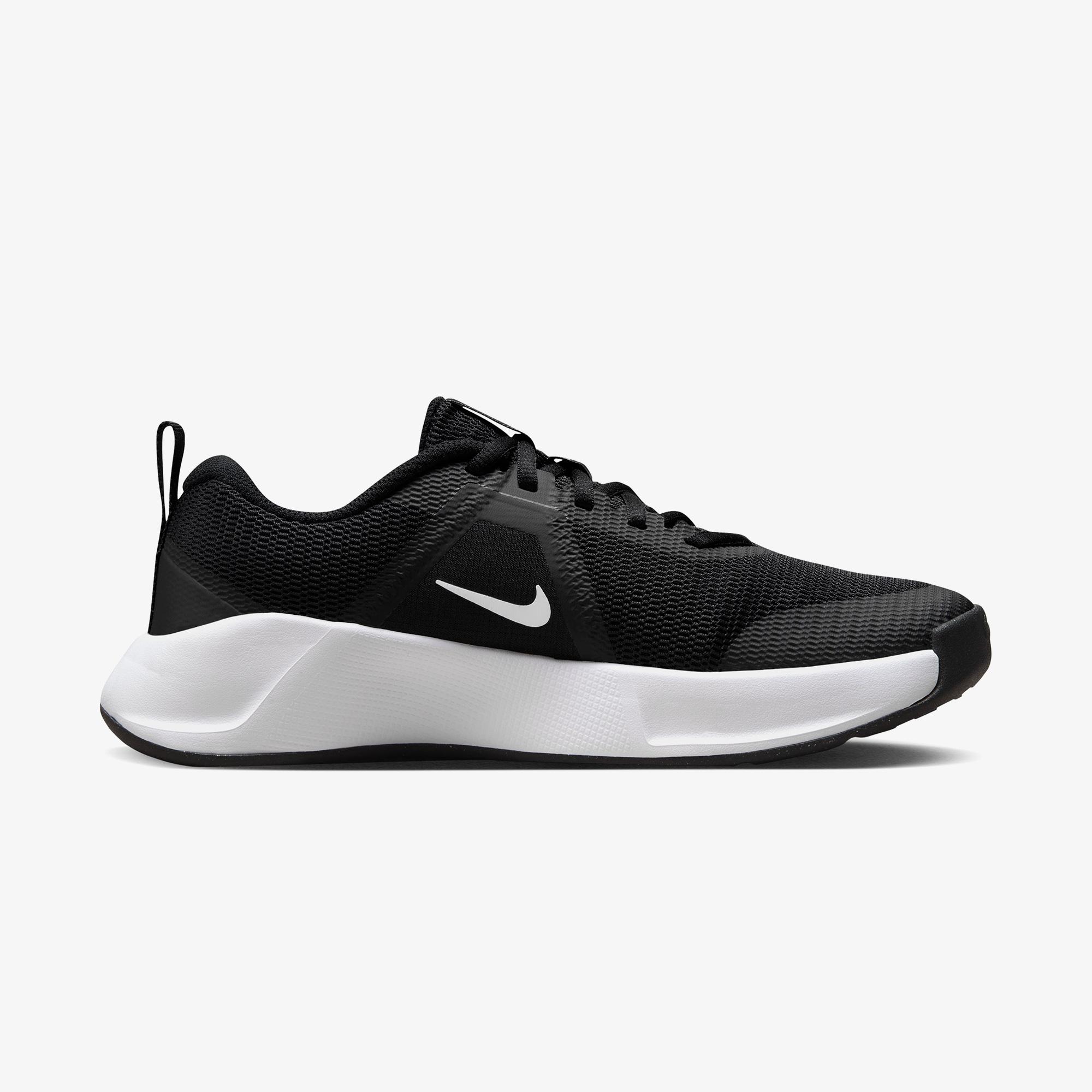 Nike MC Trainer 3 Kadın Siyah Spor Ayakkabı