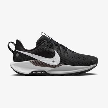  Nike Pegasus Trail 5 Kadın Siyah Koşu Ayakkabısı