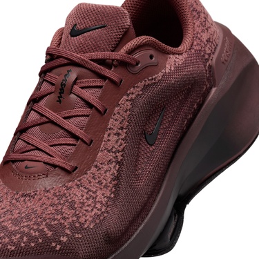  Nike Versair Kadın Kahverengi Spor Ayakkabı