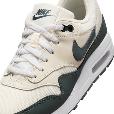  Nike Air Max 1 Beyaz Spor Ayakkabı