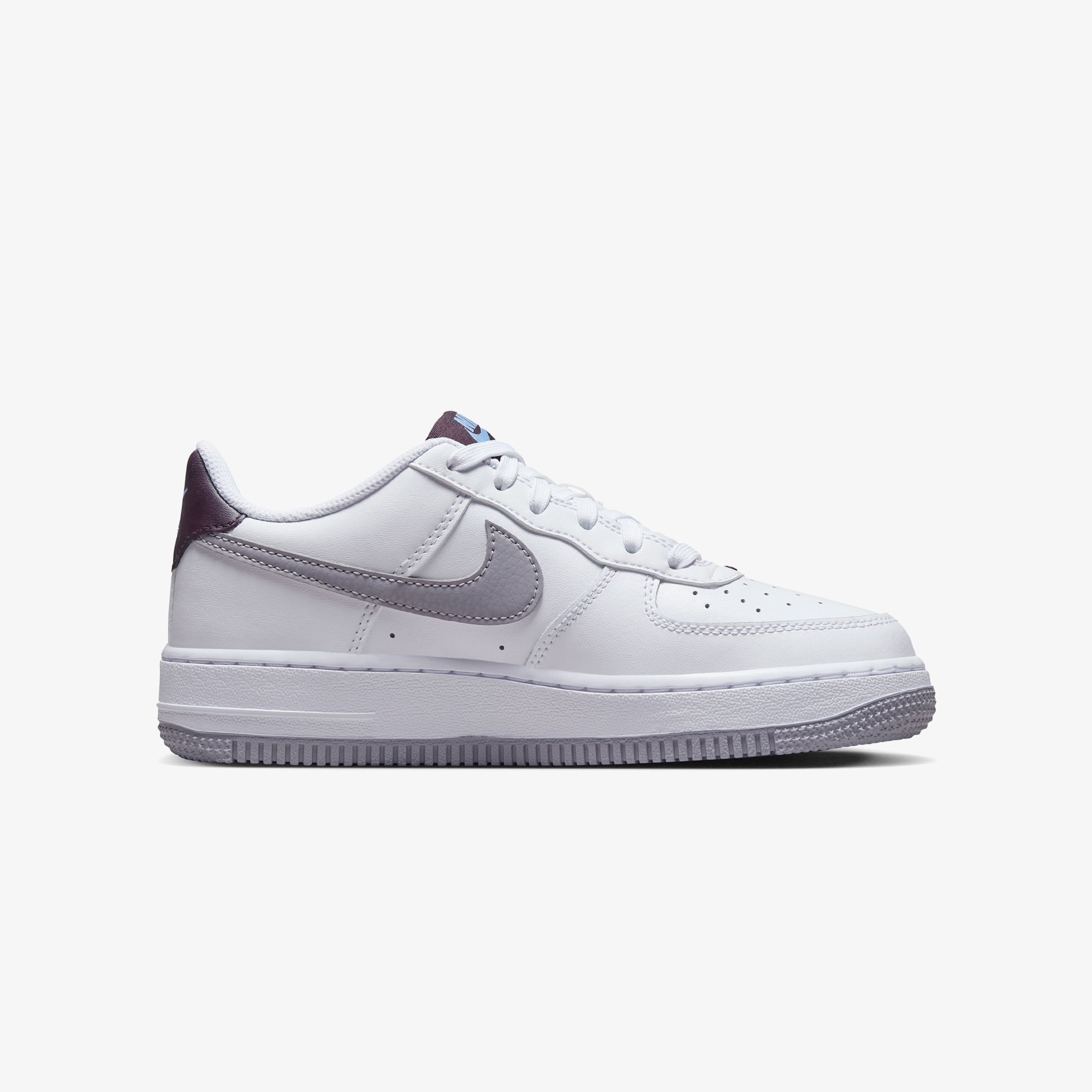 Nike Air Force 1 Genç Beyaz Spor Ayakkabı