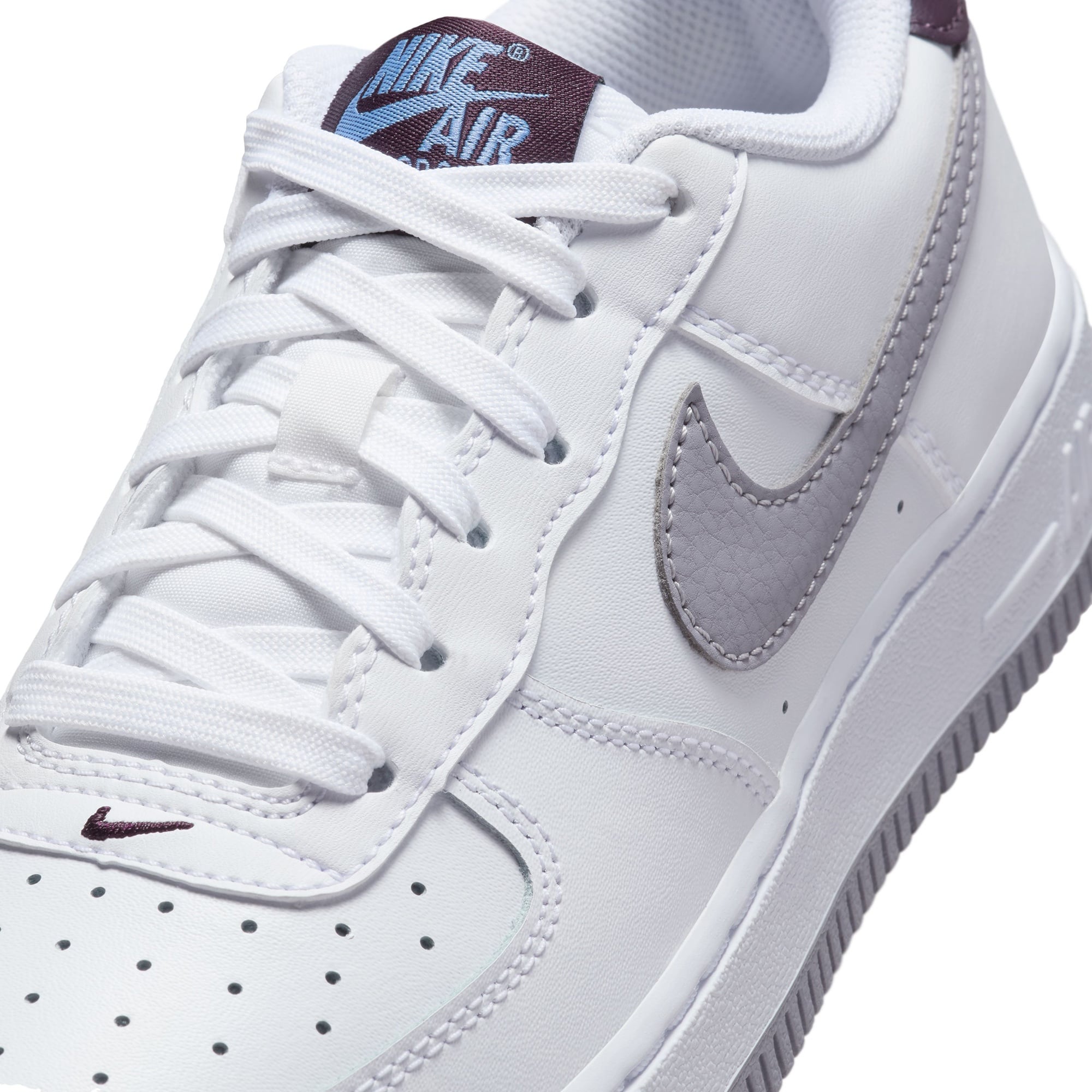 Nike Air Force 1 Genç Beyaz Spor Ayakkabı
