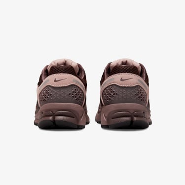  Nike Zoom Vomero 5 Kadın Kahverengi Spor Ayakkabı