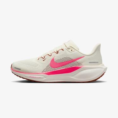  Nike Air Zoom Pegasus 41 Kadın Krem Koşu Ayakkabısı