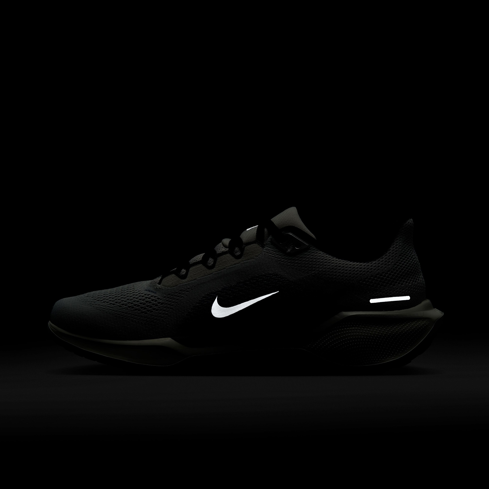 Nike Pegasus 41 Erkek Gri Spor Ayakkabı