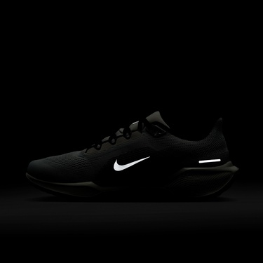  Nike Pegasus 41 Erkek Gri Spor Ayakkabı