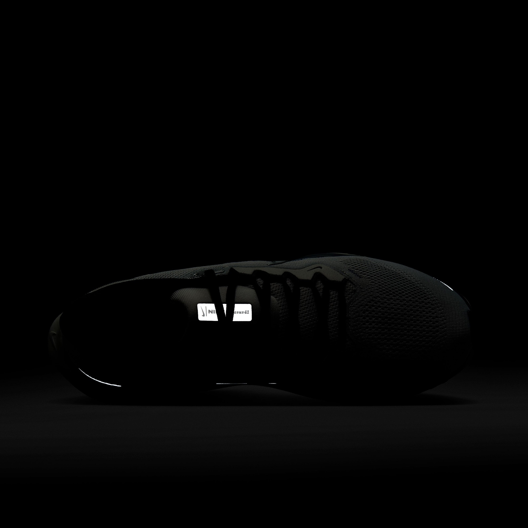 Nike Pegasus 41 Erkek Gri Spor Ayakkabı