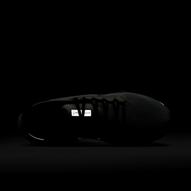  Nike Pegasus 41 Erkek Gri Spor Ayakkabı