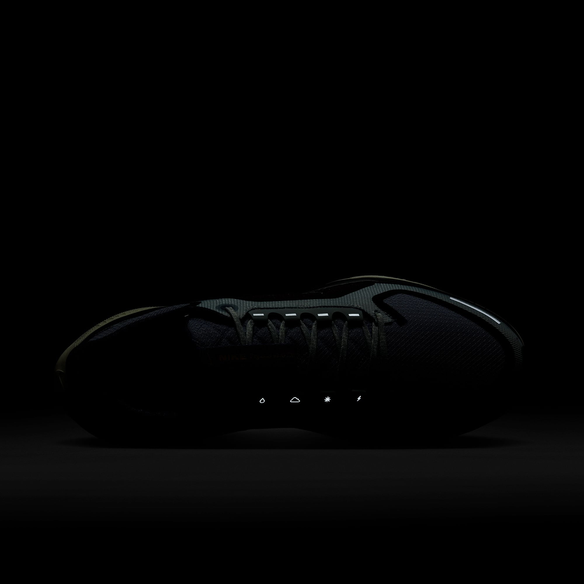 Nike Nike Pegasus 41 GORE-TEX Erkek Gri Koşu Ayakkabısı FashFed'de! Gri - 14. görsel