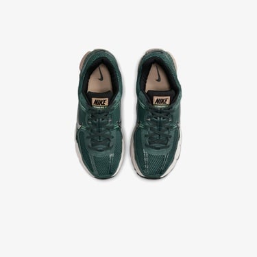  Nike Zoom Vomero 5 Kadın Yeşil Spor Ayakkabı