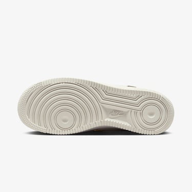  Nike Air Force 1 '07 LX Kadın Krem Rengi Spor Ayakkabı