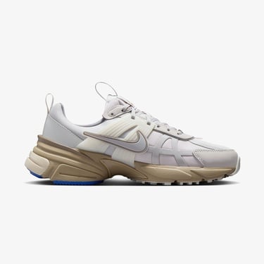  Nike V2K Run GORE-TEX Kadın Gri Spor Ayakkabı