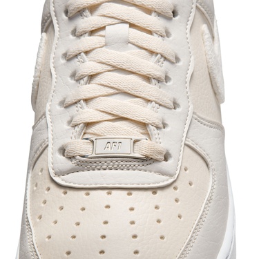  Nike Air Force 1 '07 Next Nature Kadın Krem Rengi Spor Ayakkabı