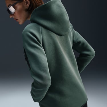  Nike Sportswear Tech Fleece Windrunner Kadın Yeşil Kapüşonlu Sweatshirt