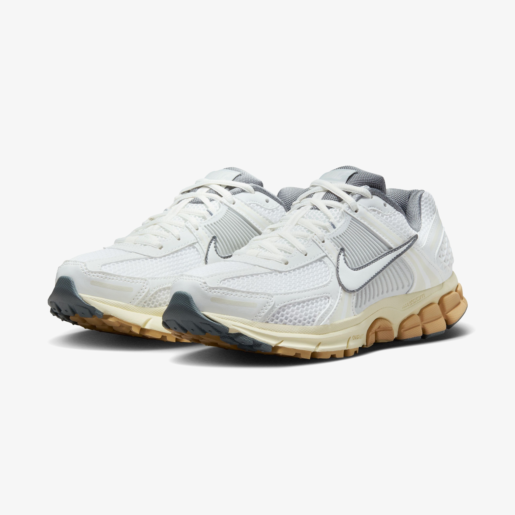 Nike Zoom Vomero 5 Kadın Beyaz Spor Ayakkabı