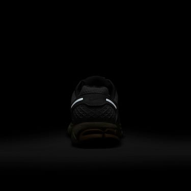  Nike Zoom Vomero 5 Kadın Beyaz Spor Ayakkabı