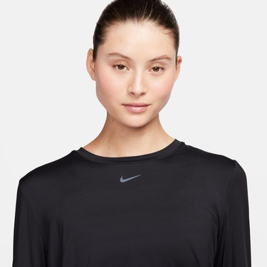  Nike One Classic Dri-Fit Kadın Siyah Uzun Kollu T-Shirt
