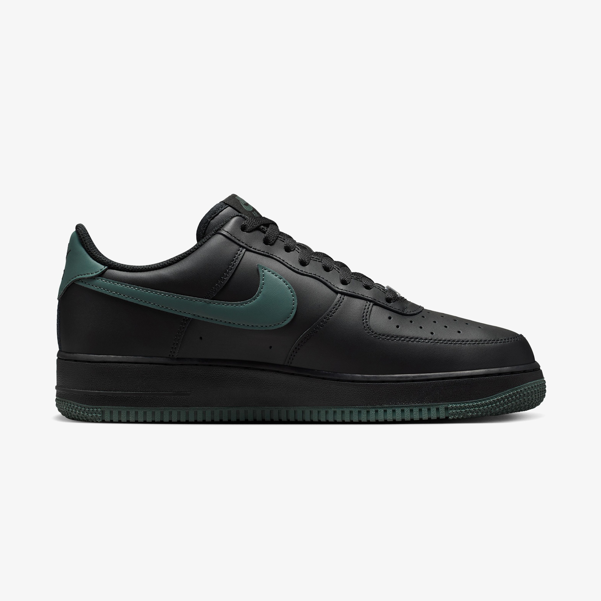 Nike Air Force 1 '07 Erkek Siyah Spor Ayakkabı