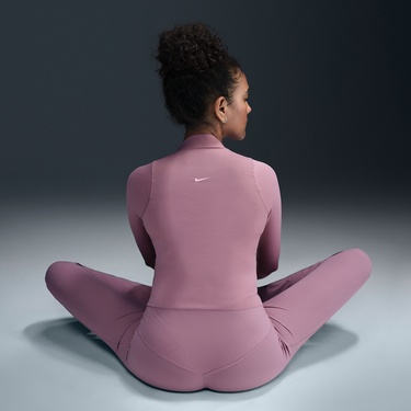  Nike Dri-Fit Zenvy Kadın Mor Uzun Kollu T-Shirt