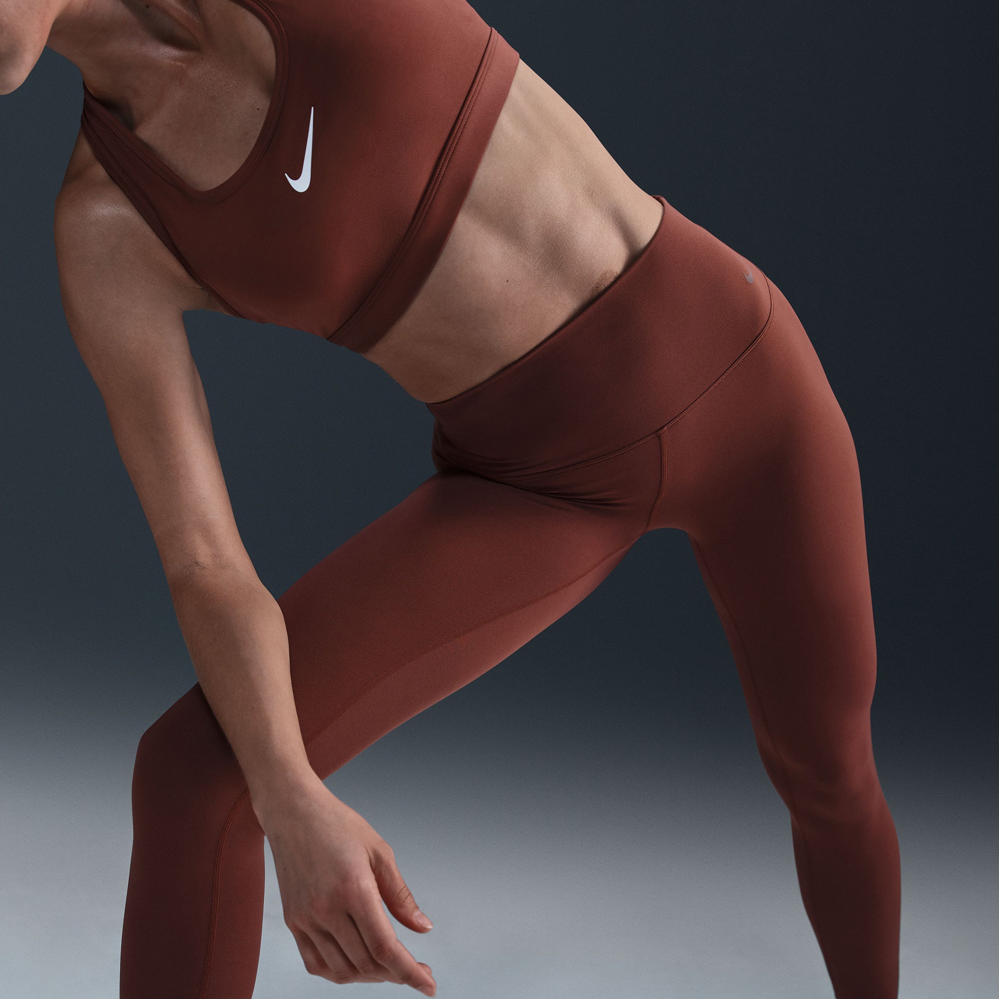 Nike Dri-Fit Zenvy High Rise Kadın Kahverengi Tayt