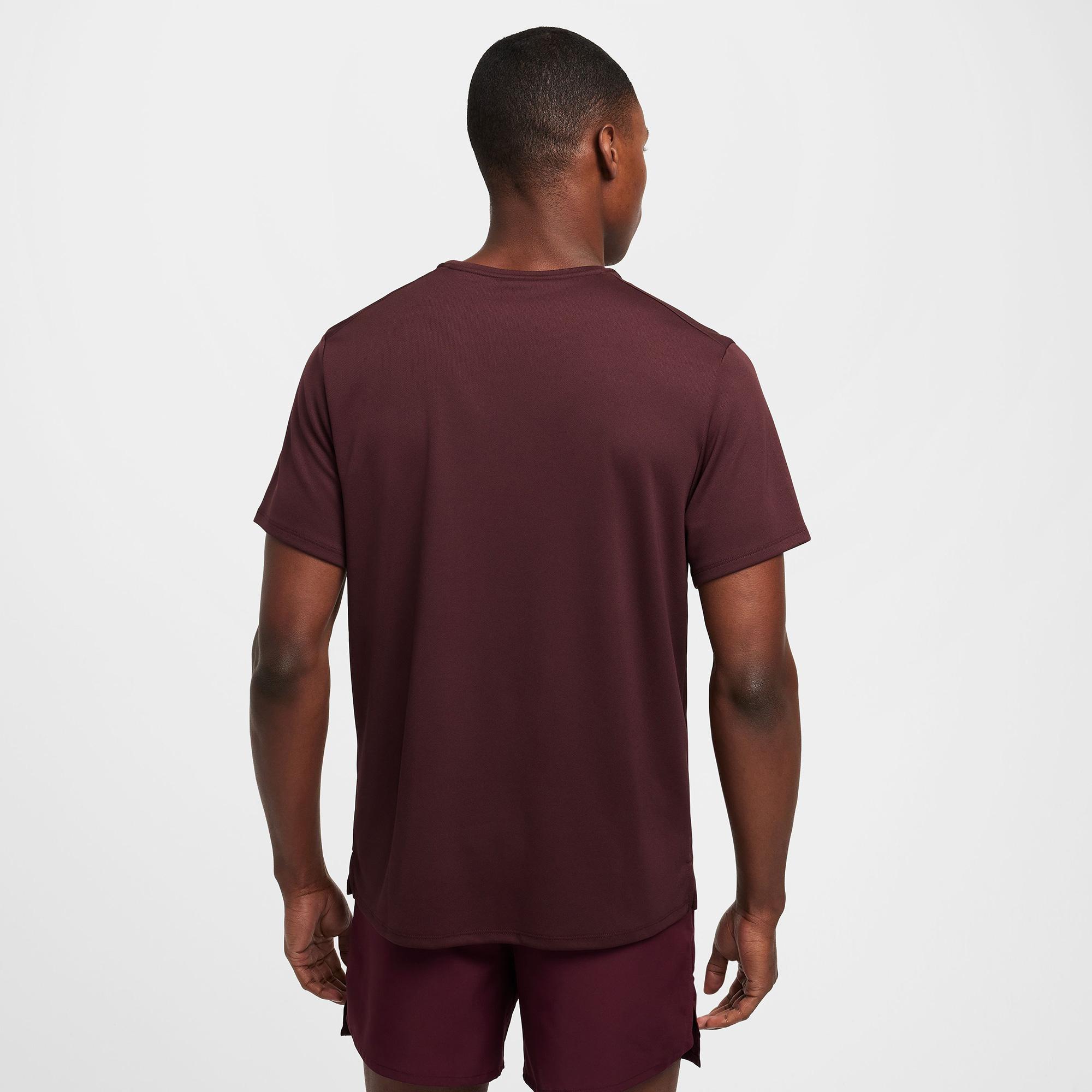 Nike Dri-Fit Miler Erkek Bordo T-Shirt