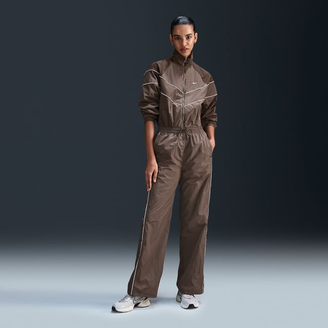  Nike Sportswear Windrunner Woven Kadın Gri Ceket