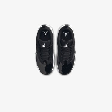  Jordan Max Aura 6 Genç Siyah Spor Ayakkabı