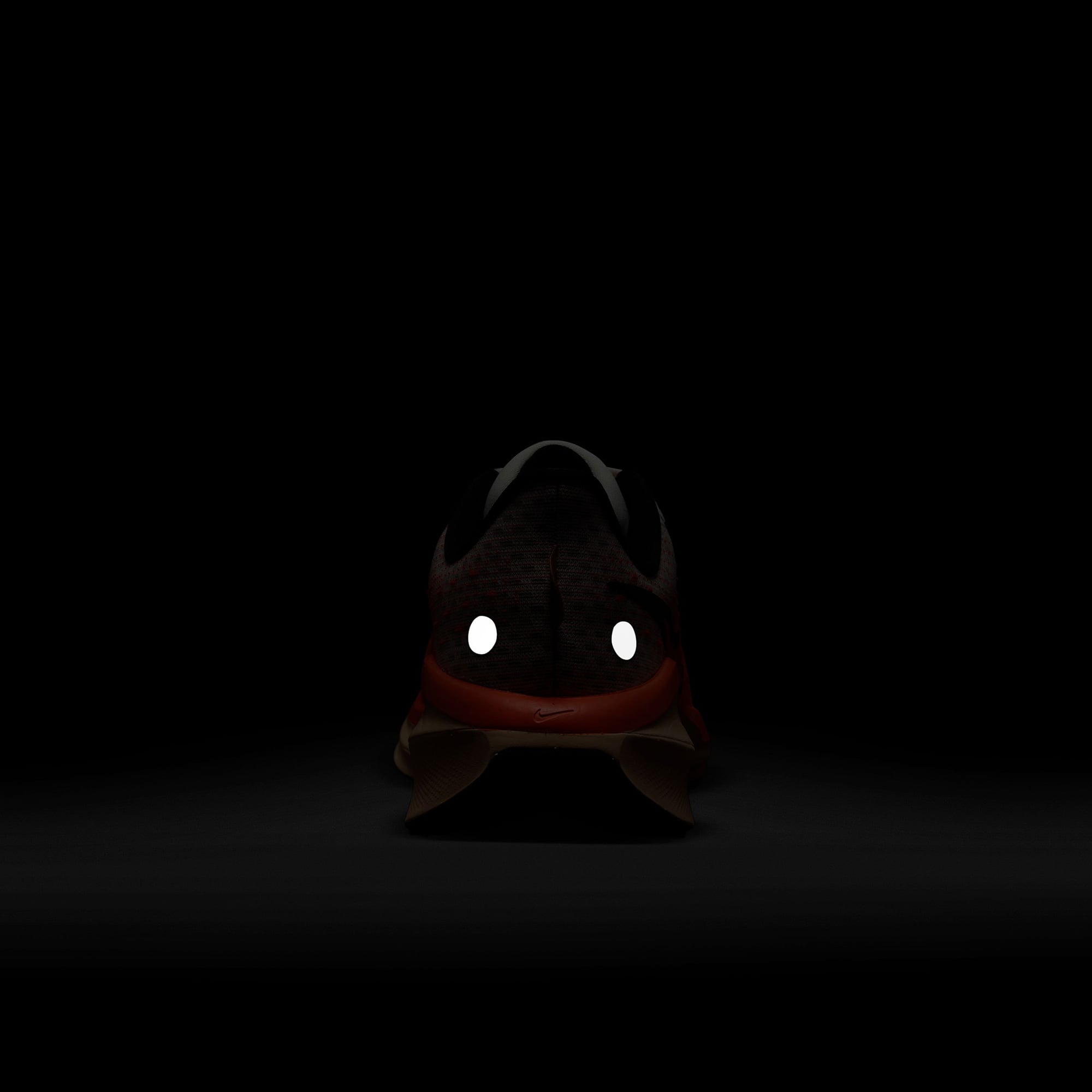 Nike Vomero 17 Kadın Beyaz Spor Ayakkabı - Görsel 11