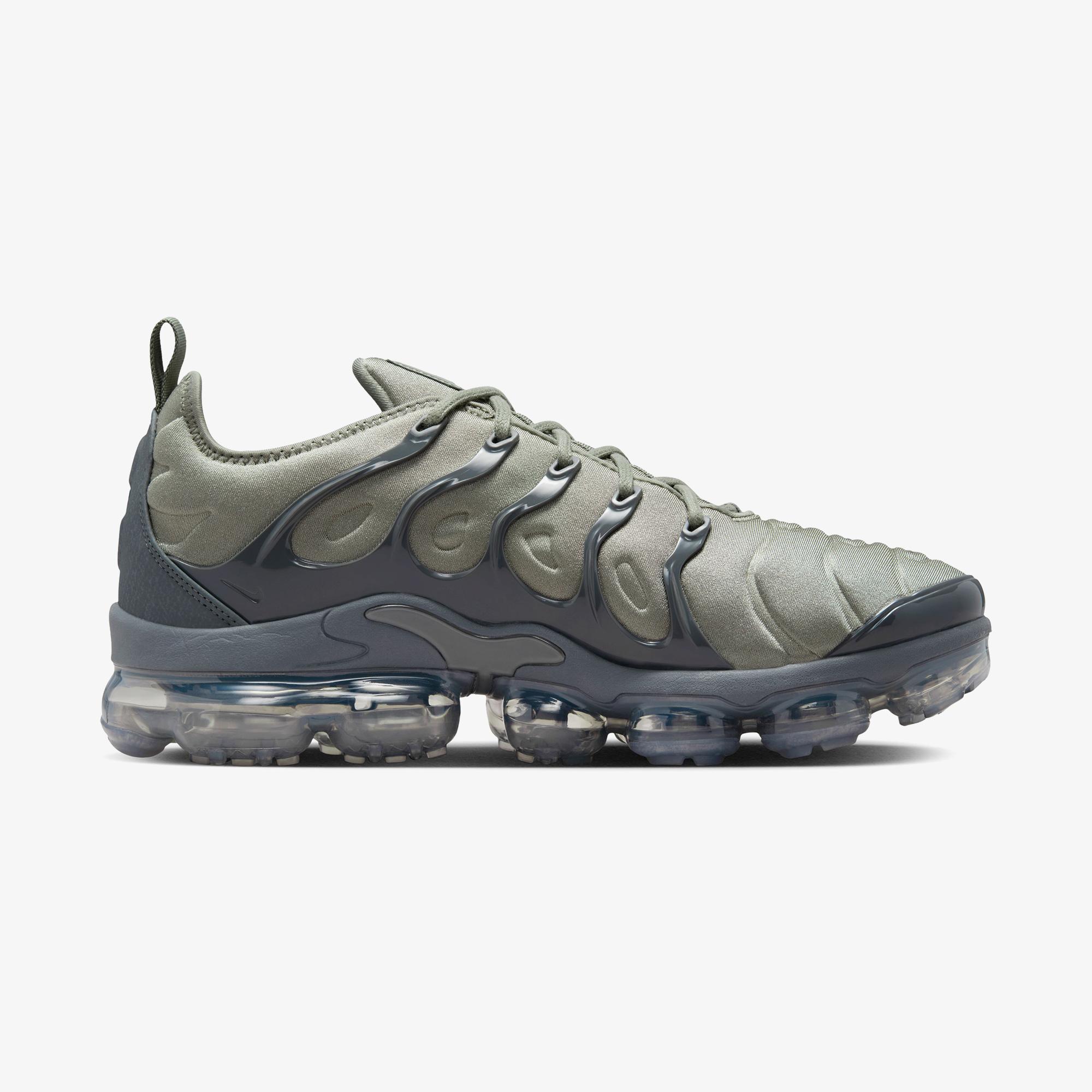Nike Air VaporMax Plus Erkek Gri Spor Ayakkabı