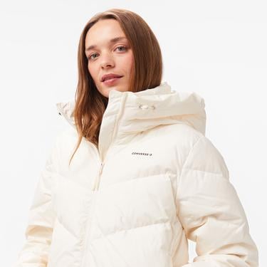  Converse Kadın Kapüşonlu Krem Şişme Mont